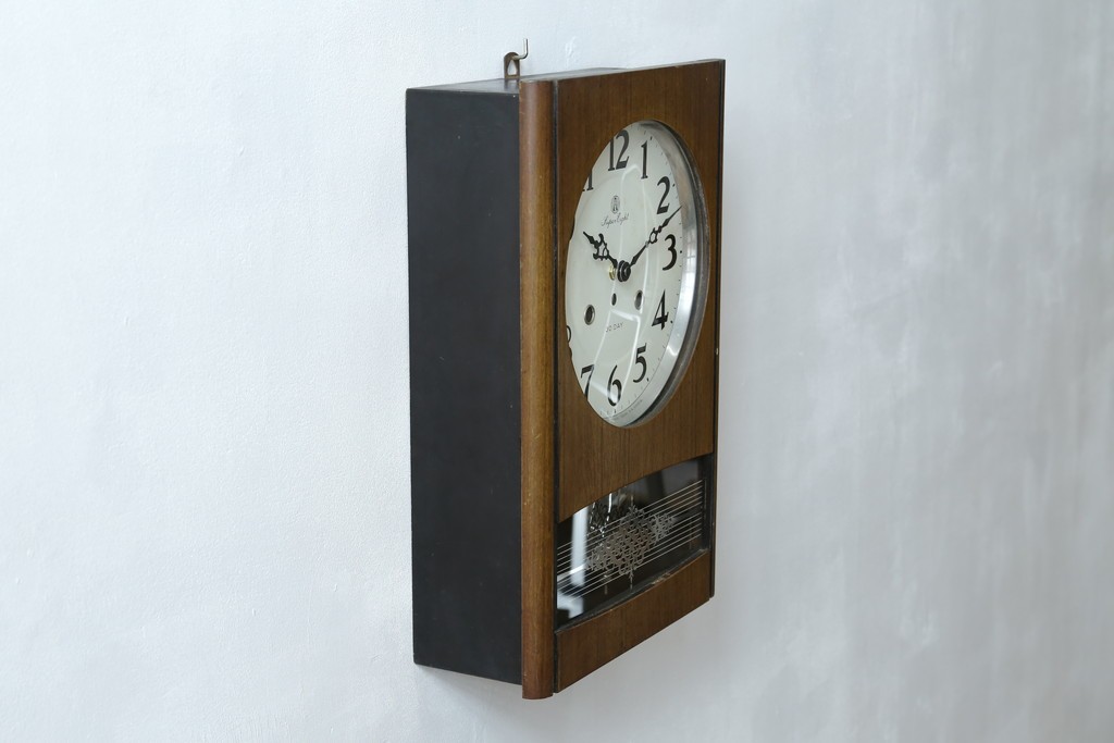 和製アンティーク　愛知時計電機(アイチ、AICHI)　AC TRADE MARK(トレードマーク)　Super Eight (スーパーエイト)　30DAY　レトロモダンなデザインが魅力的な掛け時計　(R-072411)