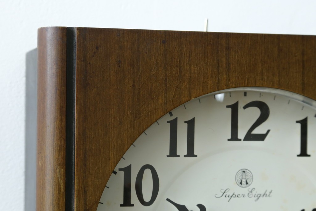 和製アンティーク　愛知時計電機(アイチ、AICHI)　AC TRADE MARK(トレードマーク)　Super Eight (スーパーエイト)　30DAY　レトロモダンなデザインが魅力的な掛け時計　(R-072411)