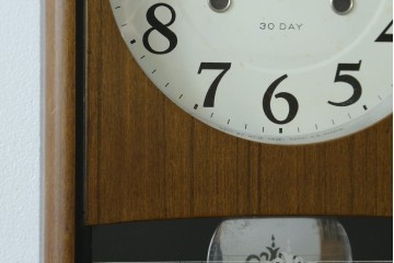 和製アンティーク　愛知時計電機(アイチ、AICHI)　AC TRADE MARK(トレードマーク)　Super Eight (スーパーエイト)　30DAY　レトロモダンなデザインが魅力的な掛け時計　(R-072411)