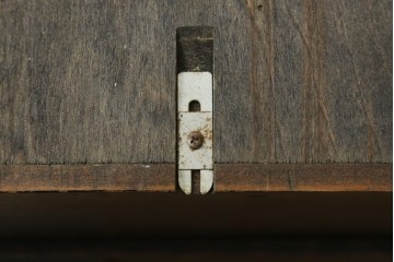 和製アンティーク　愛知時計電機(アイチ、AICHI)　AC TRADE MARK(トレードマーク)　Super Eight (スーパーエイト)　30DAY　レトロモダンなデザインが魅力的な掛け時計　(R-072411)