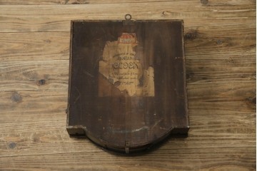 和製アンティーク　C.M.A.EXAMINED　昭和レトロ　珍しいデザインが魅力的な掛け時計　(R-072418)