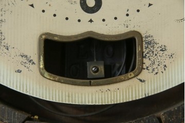 和製アンティーク　C.M.A.EXAMINED　昭和レトロ　珍しいデザインが魅力的な掛け時計　(R-072418)