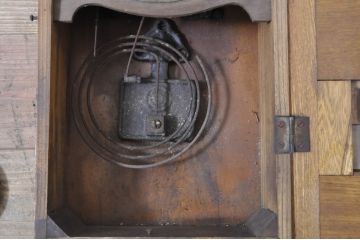 和製アンティーク　鶴巻時計店英工舎(EIKOSHA)　TRADE MARK(トレードマーク)　レトロモダンなデザインが魅力的な掛け時計(柱時計、古時計、振り子時計)(R-072434)