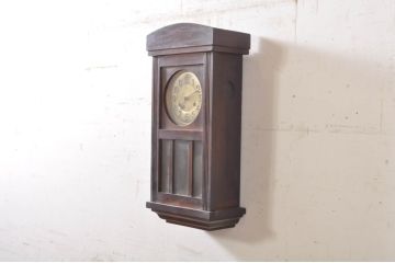 アンティーク時計　ドイツ製　JUNGHANS(ユンハンス)社　重厚感あるクラシカルなデザインが目を惹く掛け時計(振り子時計、柱時計、古時計)(R-072435)