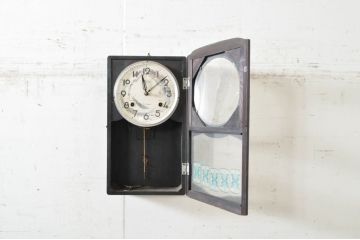 和製アンティーク　SUNRISE　15DAY　昔懐かしい雰囲気を醸し出す掛け時計(柱時計、古時計、振り子時計)(R-072443)