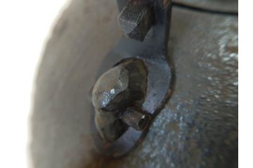未使用　南部　名工　佐藤秀次郎　秀山作　味わい深い風合いが魅力的な鉄瓶(湯沸、湯瓶、茶道具、茶器、共箱付き)(R-072470)