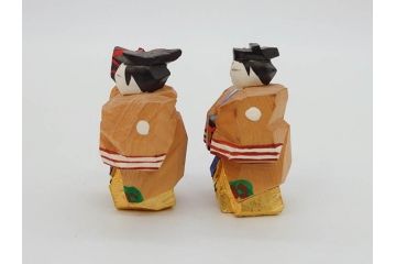 奈良人形　一刀彫　染川宗進(白鹿園)　五段　十五人揃　小さくて可愛らしい雛人形(ひな人形、雛壇、段飾、木製、木彫り、置物、共箱付き)(R-072471)