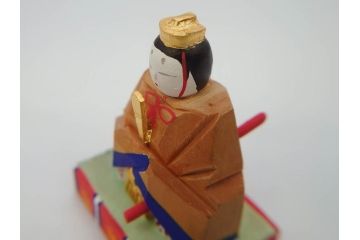 奈良人形　一刀彫　染川宗進(白鹿園)　五段　十五人揃　小さくて可愛らしい雛人形(ひな人形、雛壇、段飾、木製、木彫り、置物、共箱付き)(R-072471)