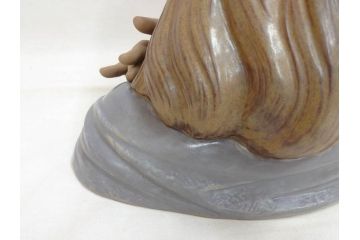 スペイン　リヤドロ　LLADRO　平和の思想　THOUGHTS OF PEACE　約37cm　細部まで丁寧につくられた優美で華麗なフィギュリン(陶器人形、置物、オブジェ、女の子、鳩、箱付き)(R-072476)