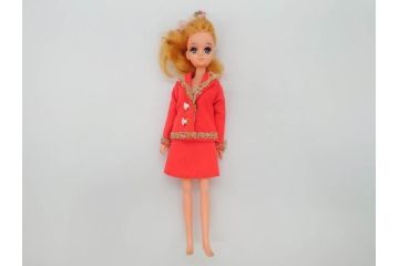 昭和　当時物　タカラ　リカちゃん　アイデアル　タミーちゃん　チーちゃんのホームセットデラックス　多数の服や小物・タンス・ベット付き　人形9体まとめてセット(ロコたん、中島製作所、TAKARA、IDEAL TOY CORP、Tammy、BS-12、着せ替え人形、日本製)(R-072478)
