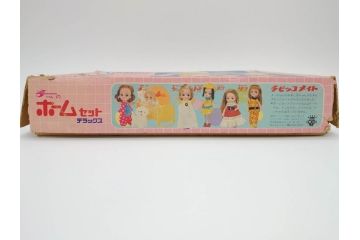 昭和　当時物　タカラ　リカちゃん　アイデアル　タミーちゃん　チーちゃんのホームセットデラックス　多数の服や小物・タンス・ベット付き　人形9体まとめてセット(ロコたん、中島製作所、TAKARA、IDEAL TOY CORP、Tammy、BS-12、着せ替え人形、日本製)(R-072478)
