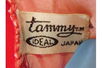 昭和　当時物　タカラ　リカちゃん　アイデアル　タミーちゃん　チーちゃんのホームセットデラックス　多数の服や小物・タンス・ベット付き　人形9体まとめてセット(ロコたん、中島製作所、TAKARA、IDEAL TOY CORP、Tammy、BS-12、着せ替え人形、日本製)(R-072478)
