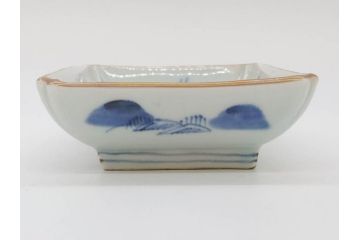 江戸後期〜幕末　伊万里　染付　約21cm　6.7寸　大胆に描かれた山水図に魅了される長皿3枚セット(角皿、和皿、和食器、六寸七分)(R-072482)