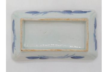 江戸後期〜幕末　伊万里　染付　約21cm　6.7寸　大胆に描かれた山水図に魅了される長皿3枚セット(角皿、和皿、和食器、六寸七分)(R-072482)