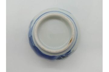 江戸後期〜幕末　伊万里　染付　山水図　金の縁となめらかなフォルムが素敵な猪口5客セット(おちょこ、ぐい呑み、酒器、和食器)(R-072484)