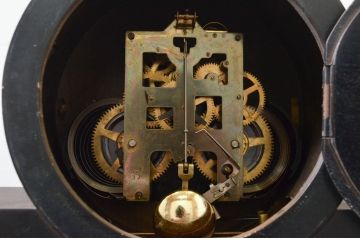 和製アンティーク　愛知時計電機(アイチ、AICHI)　30DAY　木の温かみを感じる置き時計(置時計、古時計)(R-072508)