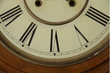 和製アンティーク　REGULATOR A　クォーツ式　特大!! 繊細な彫刻が目を惹く掛け時計(柱時計、古時計、振り子時計)(R-072512)