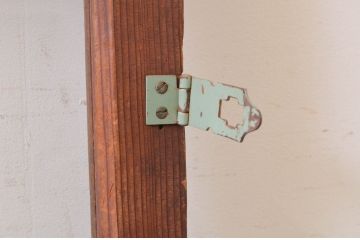 アンティーク建具　どこか懐かしい雰囲気を感じるガラス戸1枚(引き戸)(R-072525)