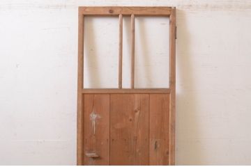 アンティーク建具　どこか懐かしい雰囲気を感じる扉1枚(木製扉、ドア)(R-072534)