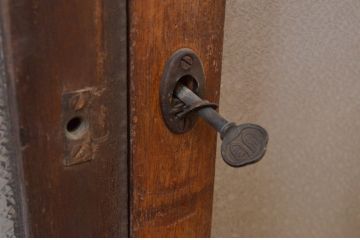 アンティーク建具　大正ロマン　どこか懐かしい雰囲気漂うガラス窓4枚セット(引き戸、ガラス戸)(R-072539)