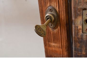 アンティーク建具　大正ロマン　どこか懐かしい雰囲気漂うガラス戸2枚セット(引き戸)(R-072540)