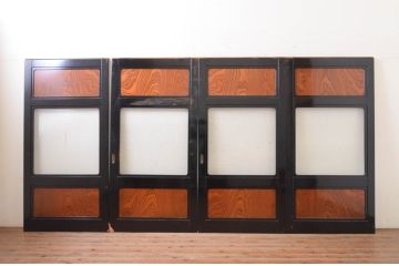アンティーク建具　高級品!!　石川県産　鏡板欅(ケヤキ)材　バイカラーが目を引く上品なガラス戸4枚セット(引き戸)(R-072546)