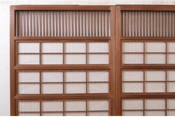 アンティーク建具　風情のある佇まいが魅力的な裏障子付き格子戸2枚セット(引き戸、障子戸、ガラス帯戸)(R-072556)