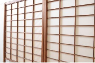 アンティーク建具　レトロな空間を演出する格子入り障子戸2枚セット(引き戸、格子戸、帯戸)(R-072557)
