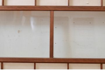 アンティーク建具　レトロな空間を演出する格子入り障子戸2枚セット(引き戸、格子戸、帯戸)(R-072557)