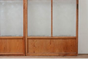 アンティーク建具　ガラスの模様が素敵!レトロな空間づくりにオススメのガラス戸2枚セット(引き戸)(R-072559)
