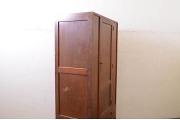 和製アンティーク　素朴な佇まいが魅力的な古いナラ材のレトロなワードローブ(洋服タンス、衣装箪笥)(R-072564)