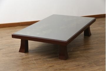 中古　美品!!　輪島塗り　玉水刻　上品な佇まいが魅力的のガラス天板付き座卓(ローテーブル、センターテーブル、リビングテーブル)(R-072571)