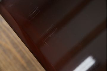 中古　美品!!　輪島塗り　玉水刻　上品な佇まいが魅力的のガラス天板付き座卓(ローテーブル、センターテーブル、リビングテーブル)(R-072571)