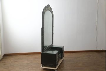 中古　高級品　特大!!　韓国　螺鈿細工　煌びやかで凝った意匠が目を引くドレッサー(鏡台、化粧台、ミラー)(定価約80万円)(R-072574)