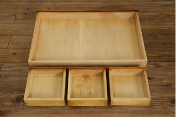 中古　横浜クラシック家具　ダニエル(Daniel)　希少モデル　艶のある木肌と品のある佇まいが美しいロールトップデスク(ライティングビューロー、簿記机、ワークデスク、引き出し、在宅ワーク、在宅用、蛇腹)(R-072576)