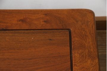 中古　指物工芸家具　井上昇山作　花梨(カリン)材　漆塗り　艶のある上質な風合いが高級感を演出する座卓(ローテーブル、センターテーブル)(R-072577)