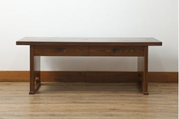 中古　高級品!!　指物家具　タモ材　漆塗り　凛とした佇まいと杢目が美しい文机(ローテーブル、座机、作業台、ワークデスク、在宅用、在宅ワーク用)(R-072578)