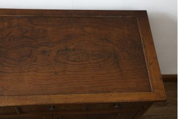 中古　指物家具　吉蔵　端正でおおらかな雰囲気漂う李朝スタイルの収納棚(小箪笥、引き出し、戸棚)(R-072591)