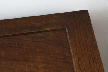 中古　指物家具　吉蔵　端正でおおらかな雰囲気漂う李朝スタイルの収納棚(小箪笥、引き出し、戸棚)(R-072591)