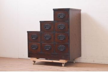 中古　美品　上質な和の雰囲気香る階段箪笥風収納箪笥(整理たんす、階段タンス、和タンス、引き出し)(R-072593)