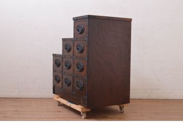 中古　美品　上質な和の雰囲気香る階段箪笥風収納箪笥(整理たんす、階段タンス、和タンス、引き出し)(R-072593)