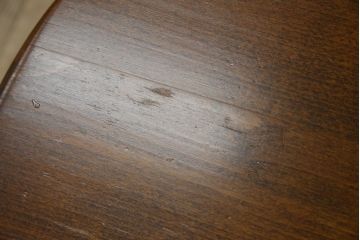 イギリスビンテージ　希少モデル　Old Charm(オールドチャーム)　背面の彫刻と個性的なデザインが素敵なスピニングチェア(スピナーズチェア、板座チェア、ダイニングチェア、椅子、イス、ヴィンテージ、英国)(R-072595)