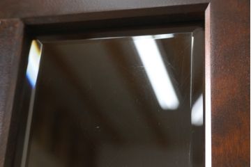中古　北海道民芸家具　HM160K　美しい木肌とシックな佇まいが魅力的なキャビネット(食器棚、収納棚、戸棚、カップボード、飾り棚、本箱)(R-072596)