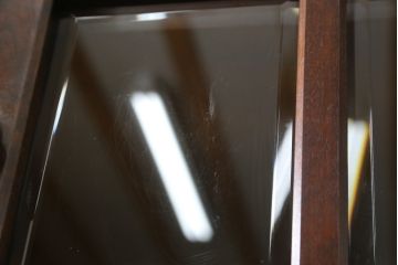 中古　北海道民芸家具　HM160K　美しい木肌とシックな佇まいが魅力的なキャビネット(食器棚、収納棚、戸棚、カップボード、飾り棚、本箱)(R-072596)