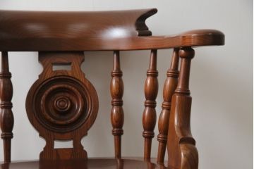和製ビンテージ　松本民芸家具　存在感のあるホイールデザインが格好良い大キャプテンチェア(椅子、イス、アームチェア、ウィンザーチェア、ウインザーチェア、板座チェア、ヴィンテージ)(定価約52万円)(R-072599)