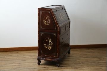 アジアンビンテージ　花梨(カリン)材　上品なデザインの象嵌入りライティングビューロー(ワークデスク、簿記机、収納棚、戸棚、在宅用、在宅ワーク用、引き出し)(R-072600)