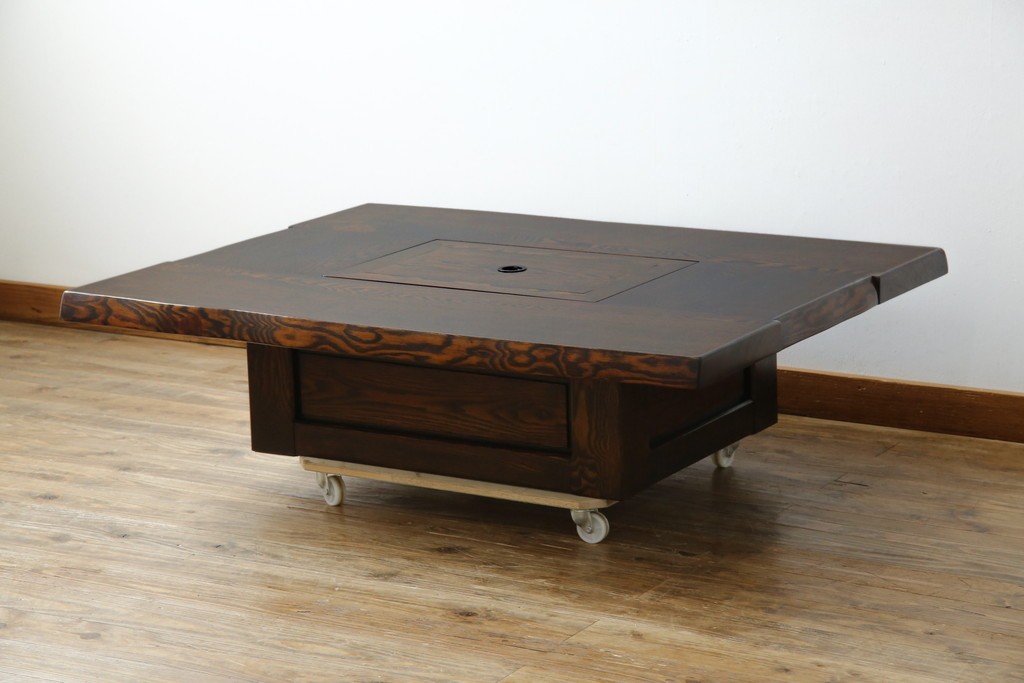 中古　美品　国産職人手作り品　総栗材　和のお部屋づくりにおすすめな囲炉裏テーブル　(R-072601)