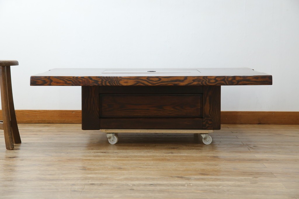 中古　美品　国産職人手作り品　総栗材　和のお部屋づくりにおすすめな囲炉裏テーブル　(R-072601)