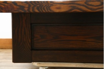 中古　美品　国産職人手作り品　総栗材　和のお部屋づくりにおすすめな囲炉裏テーブル　(R-072601)