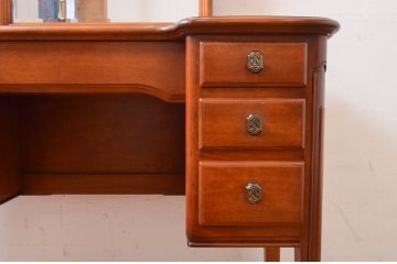 中古　横浜ダニエル(daniel)　Etranger(エトランジェ)　E-303　E-403吊鏡　温かみのある色合いと上品な佇まいが魅力のドレッサー(鏡台、化粧台、ミラー)(R-072604)